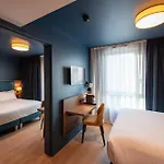 De La Cite Hotel 3*