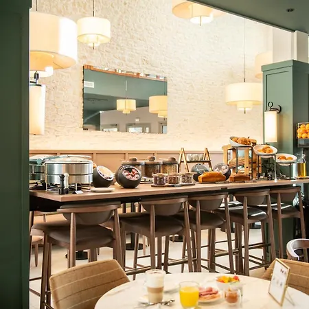 Отель De La Cite Нант