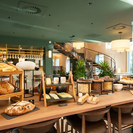 De La Cite Отель